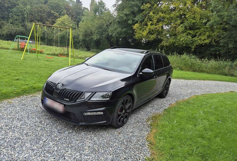 Skoda SW RS 2.0 TFSI RS245 (EU6.2)