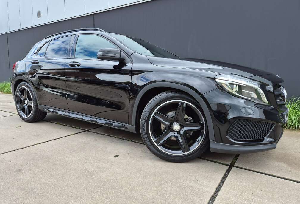 Mercedes-Benz *AMG SPORTPAKKET*19\