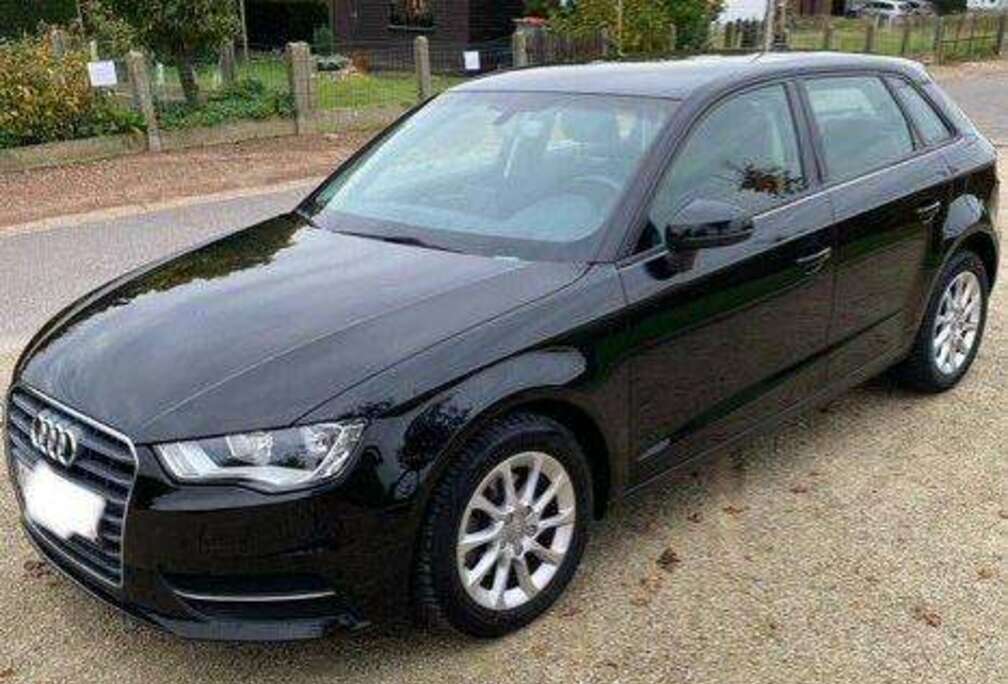 Audi A3 1.6 TDI Sportback(clean diesel) Ambition