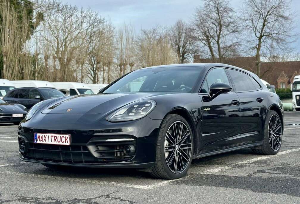 Porsche 4E Hybrid Turismo - 69.900€ - Leasing 1.732€/M