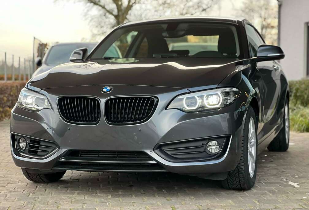 BMW 218i Coupe