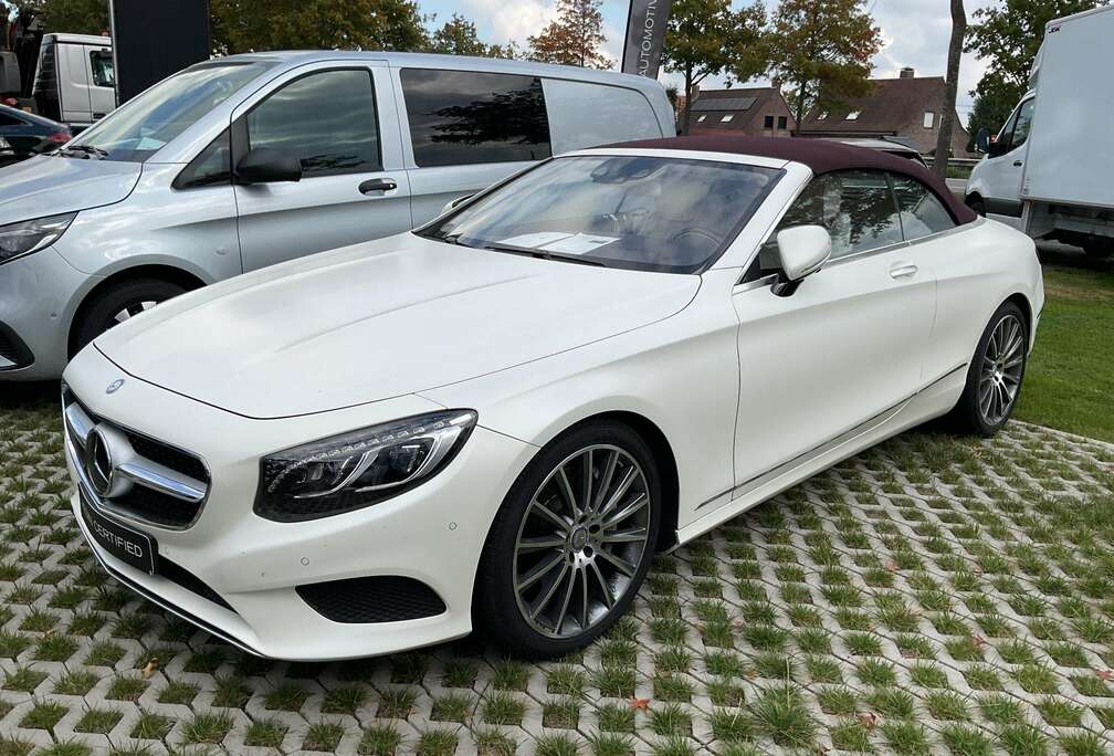 Mercedes-Benz Cabriolet AMG Line  AMG Line  Burmester Audio