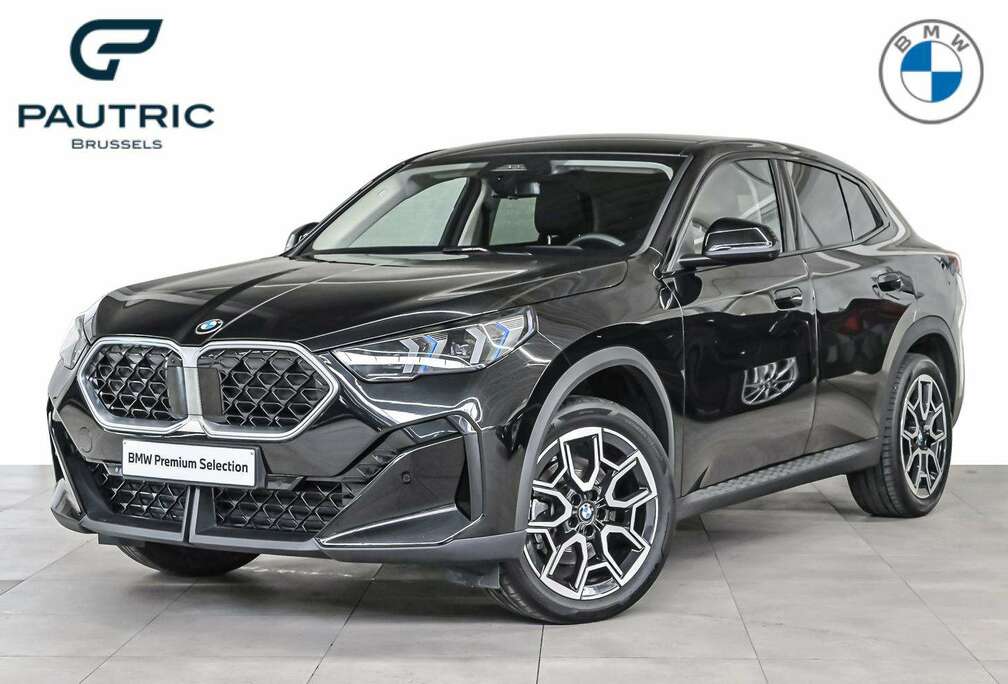 BMW sDrive20i PANO/ HUD/ HARMANKARDON - 2ans/jaar gara