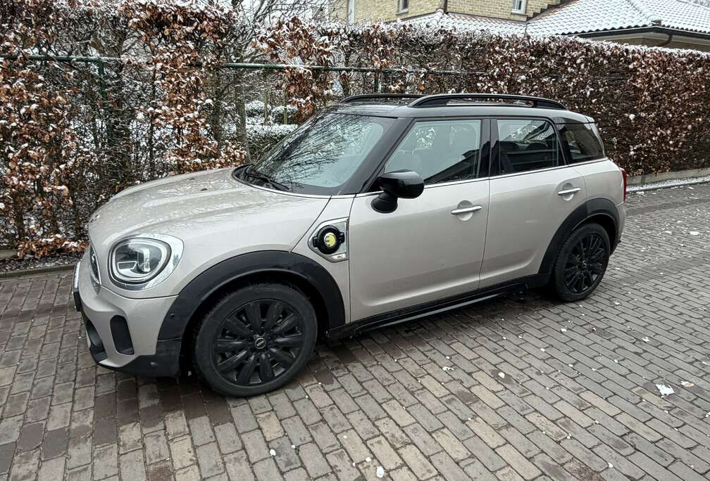 MINI 1.5A PHEV ALL4