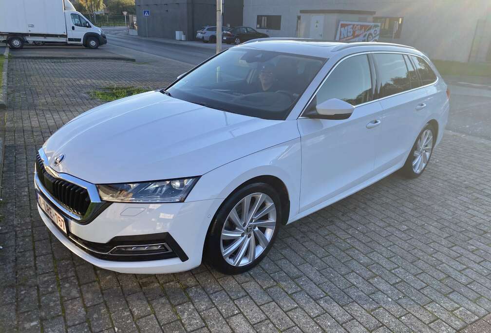 Skoda SW 2.0 TDi SCR Style DSG (EU6AP)