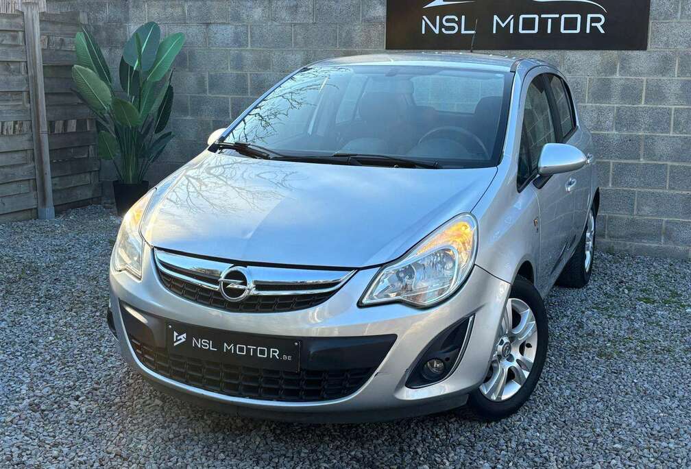 Opel 1.3 CDTi Start/Stop  Carnet complet  Euro 5  Prête à immatriculer