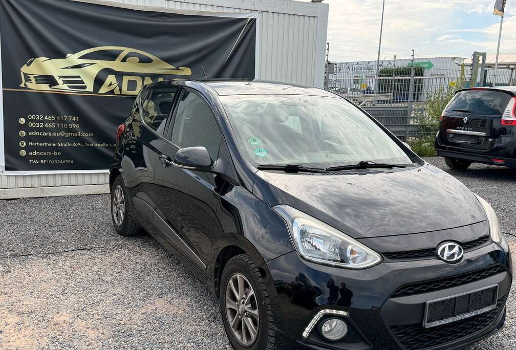 Hyundai i10 1.1i Lounge