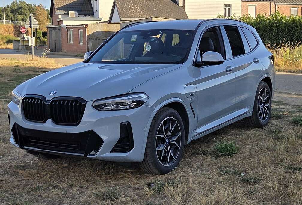 BMW PHEV 2.0iAS xDrive30e (215 kW)