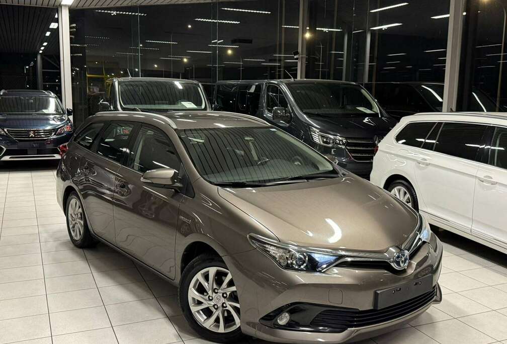 Toyota Auris SW HEV 1.8i HSD Comfort