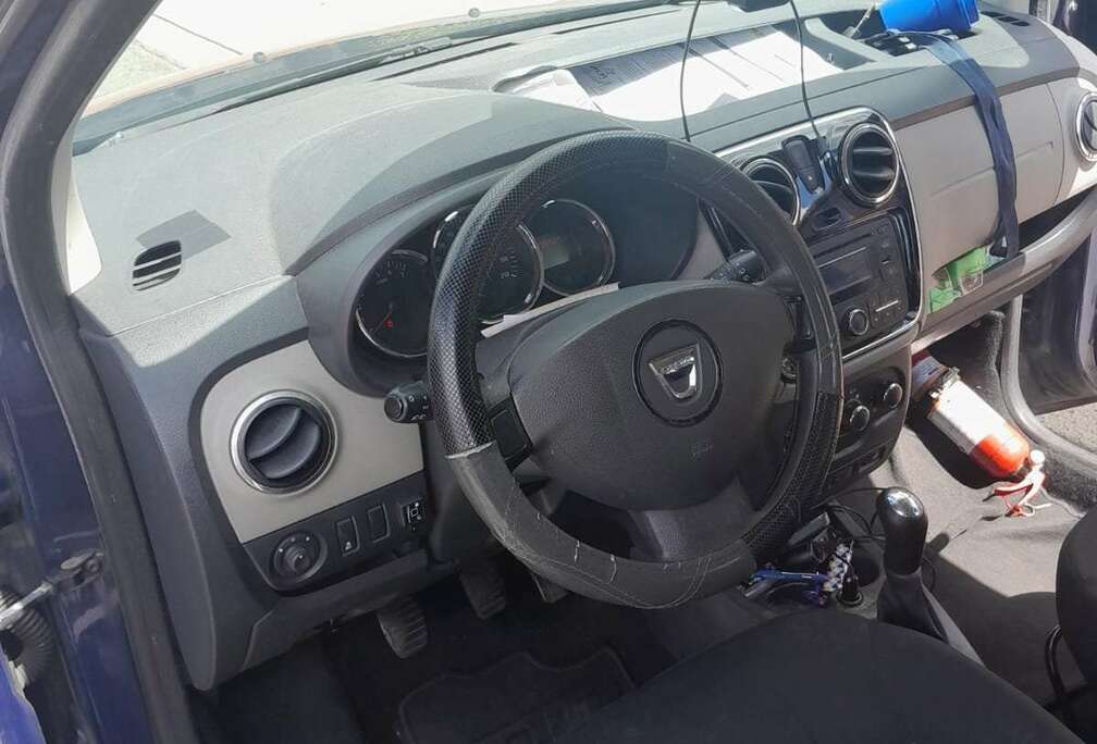 Dacia Dokker Express SCe 100 full optional