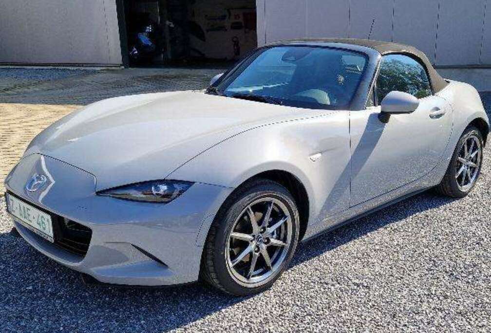 Mazda 1.5i Skyactiv-G Exclusive Line