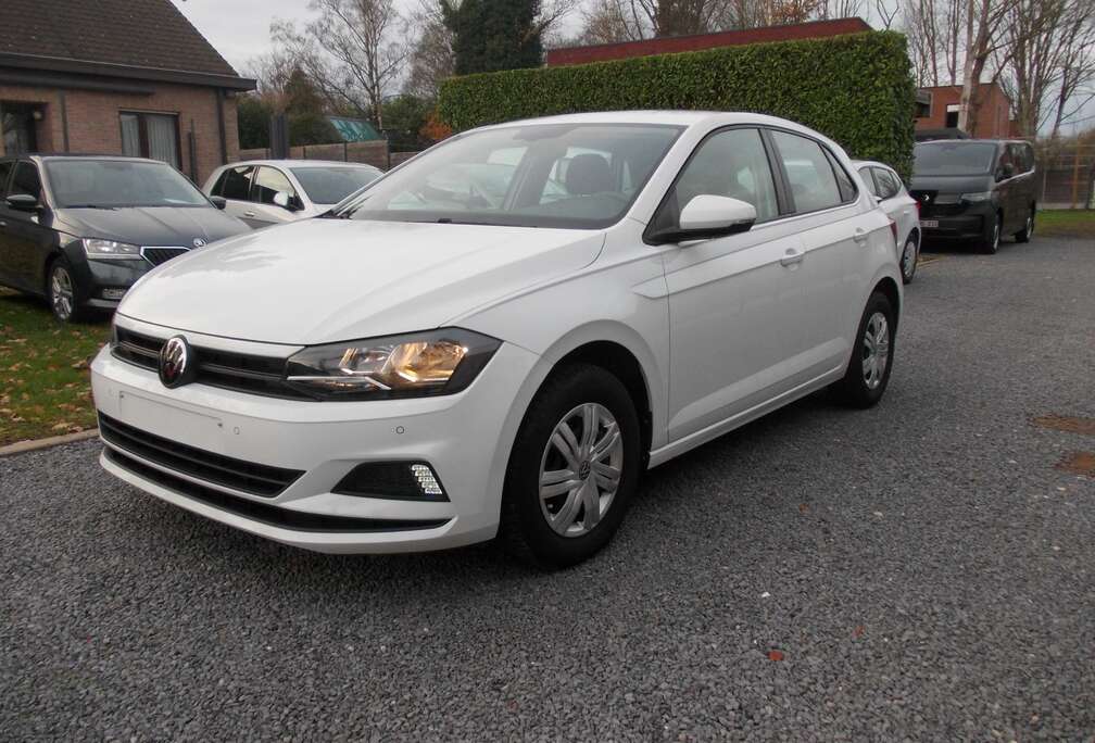 Volkswagen Polo 1.0 Comfortline  CAR-PLAY - DAB -