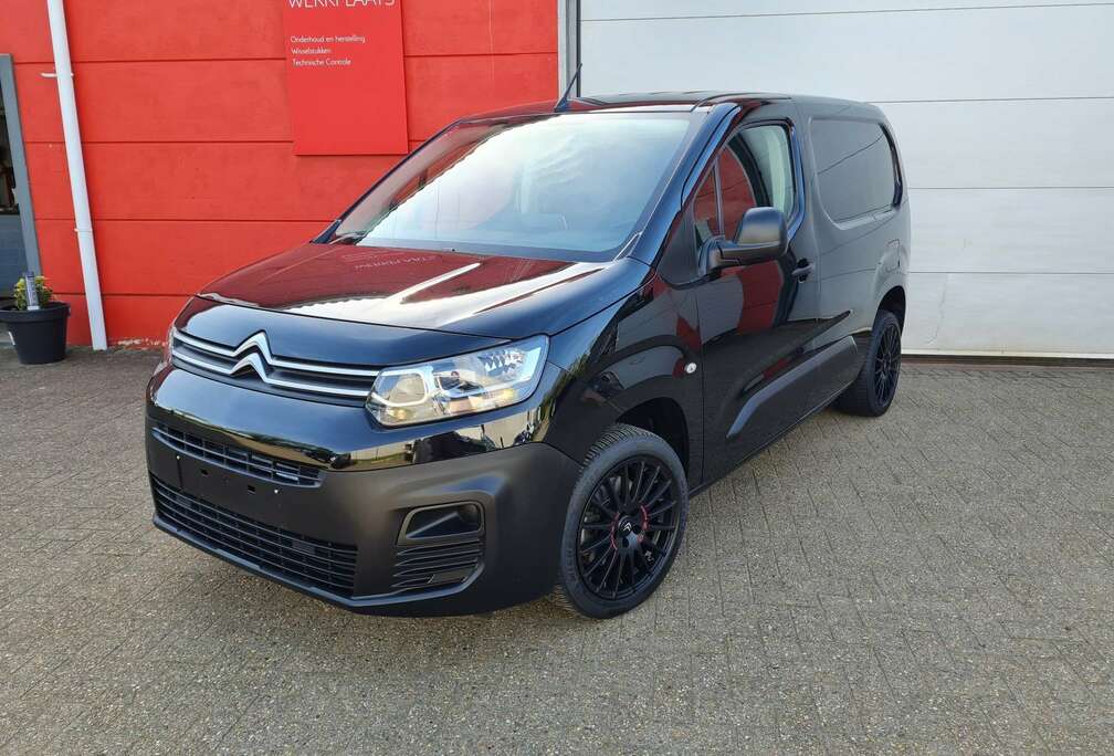 Citroen 1.5 BlueHDi M Light Driver S/S (6.2)