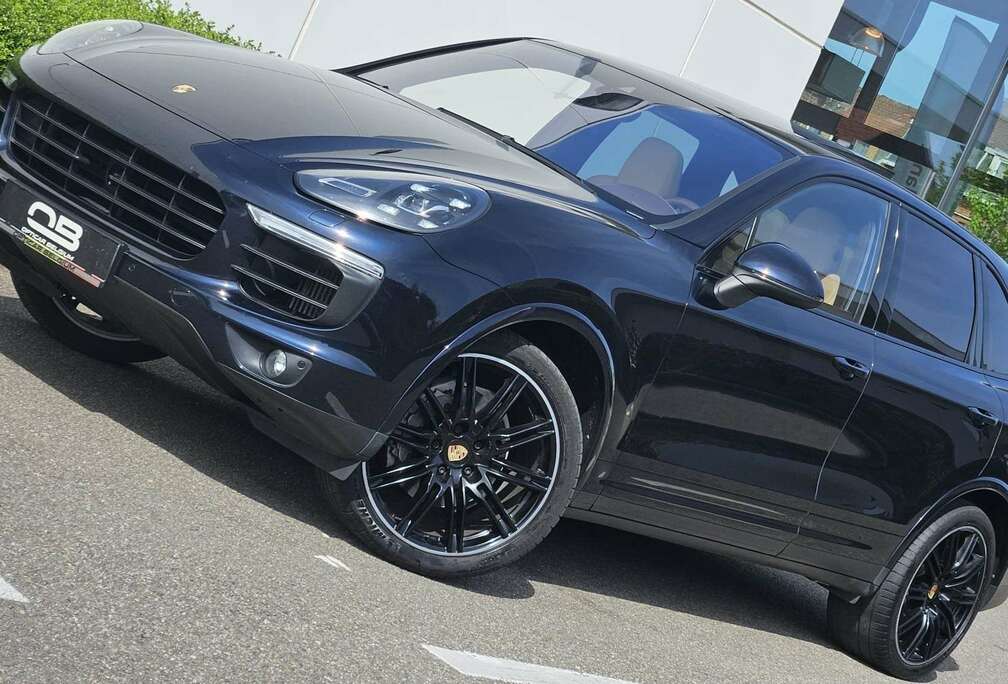 Porsche *** Full - Pano - ACC - Taxe 150€ - Garantie ***