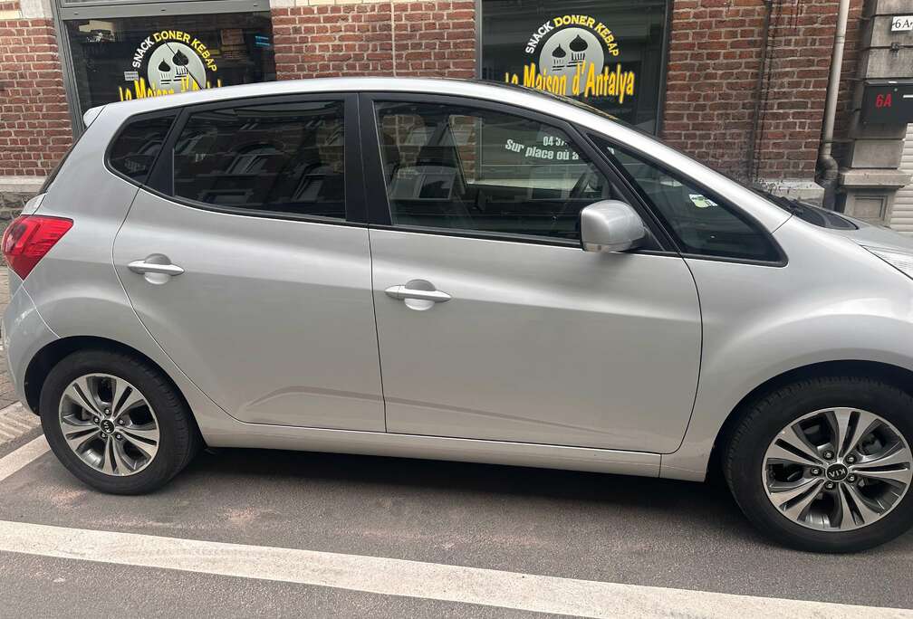Kia Venga 1.4i Sense