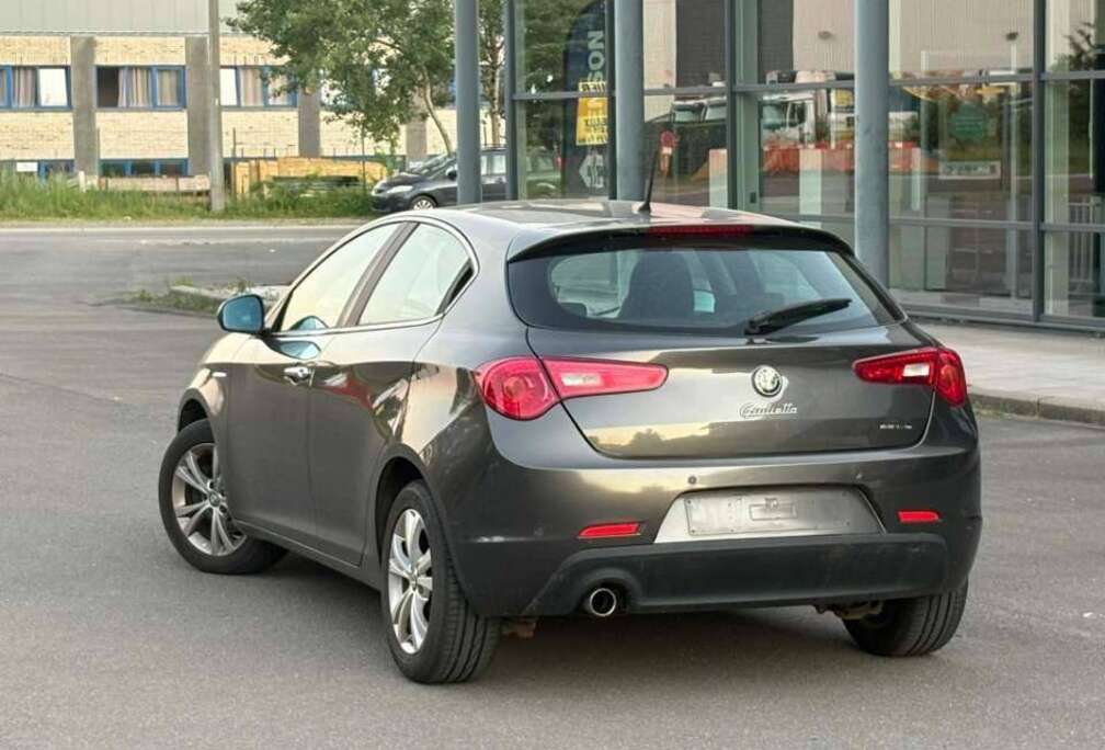 Alfa Romeo Giulietta 1.6 JTD M-Jet Distinctive Start