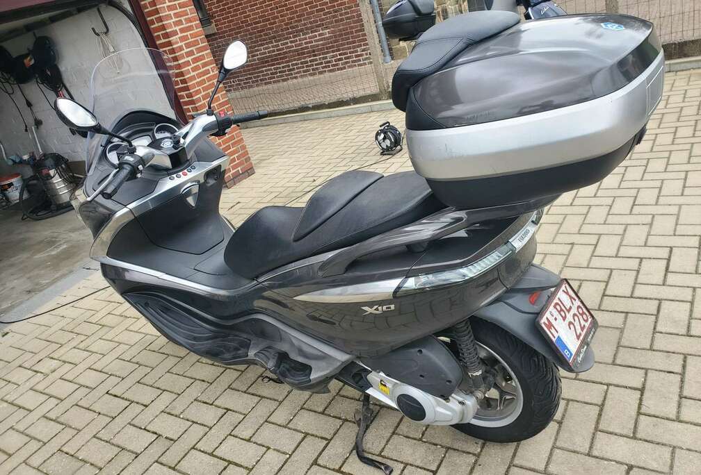 Piaggio 125