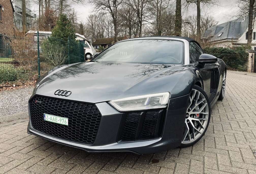 Audi R8 5.2i V10 FSI Quattro S tronic, historique audi