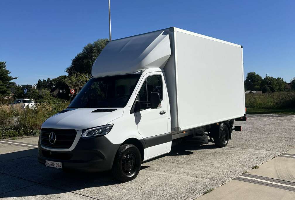 Mercedes-Benz 317 2.0 CDI L2 RWD Select 9G-Tronic