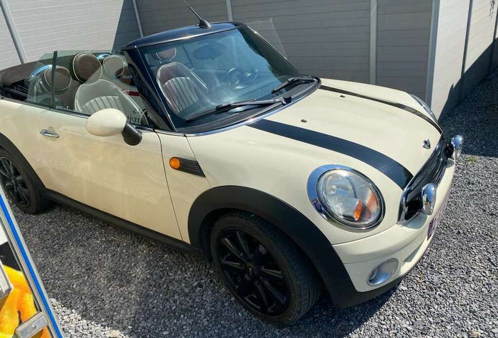 MINI Mini Cabriolet 1.6i Cooper