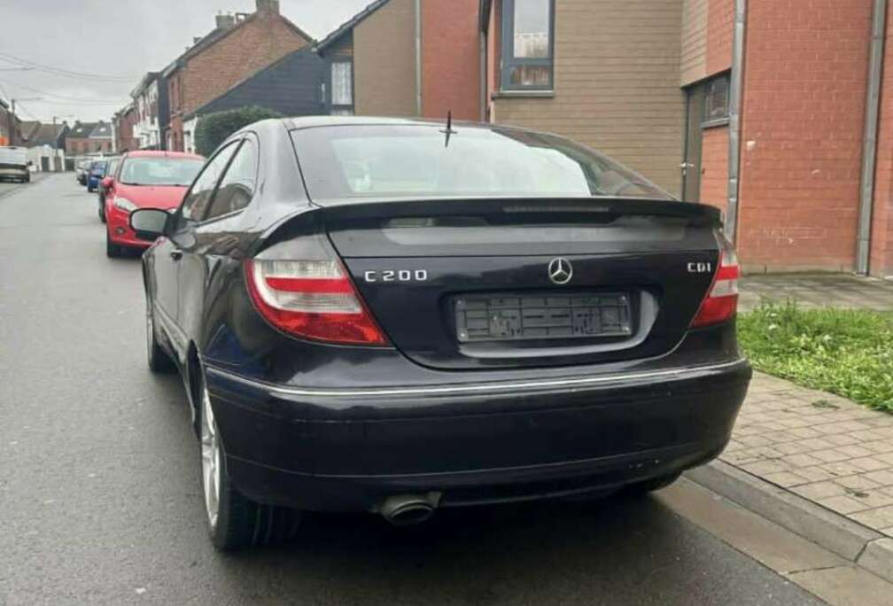 Mercedes-Benz C 200 CDI Coupe Sport