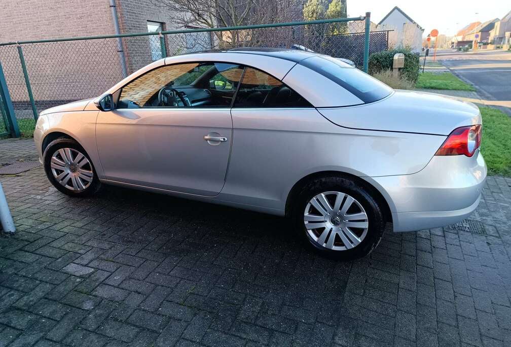 Volkswagen Eos 2.0 TDI DPF DSG