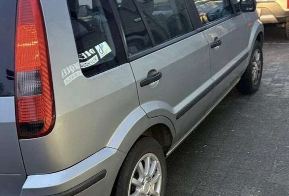 Ford 1.4i 16v Trend Durashift