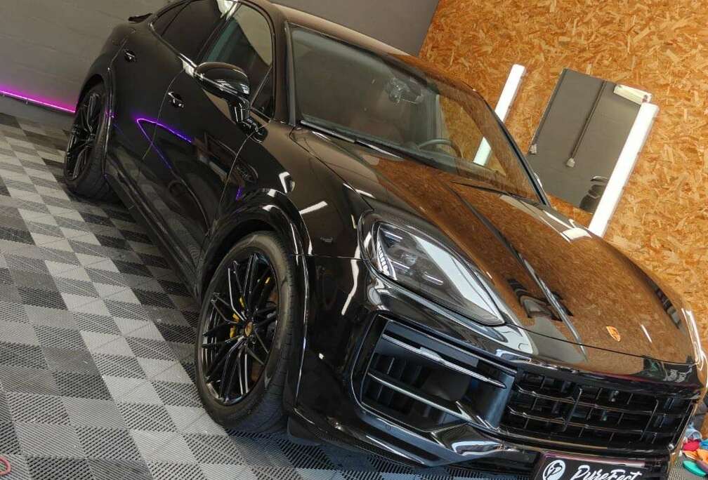 Porsche Coupe E-Hybrid 3.0 V6