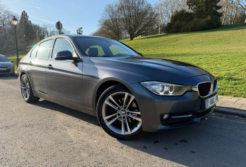 BMW 320 dA(VOITURE DEPOT)* AC/ Capt. AR./ AV./ Cuir/ Automat./ Siege Chauf/ BLTH/ / 240€X60/M