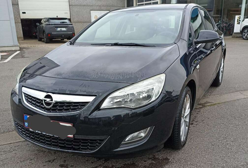 Opel 1.4 Twinport 100 ch Enjoy