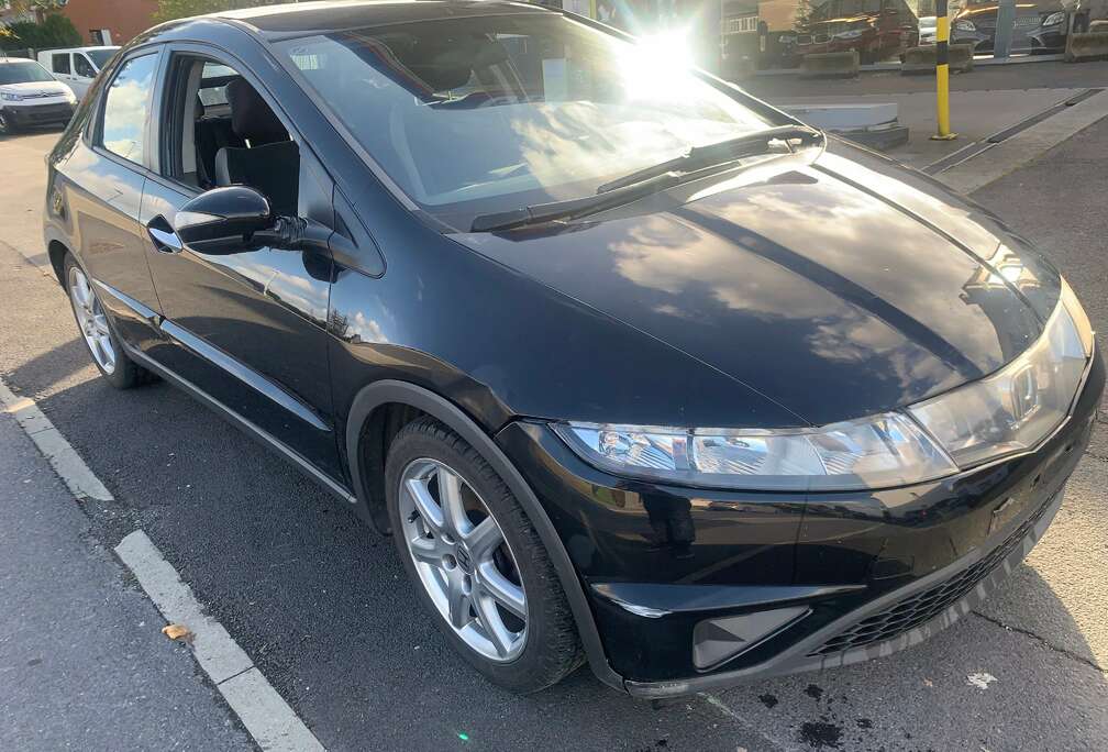 Honda Civic 1.4i 16v LS