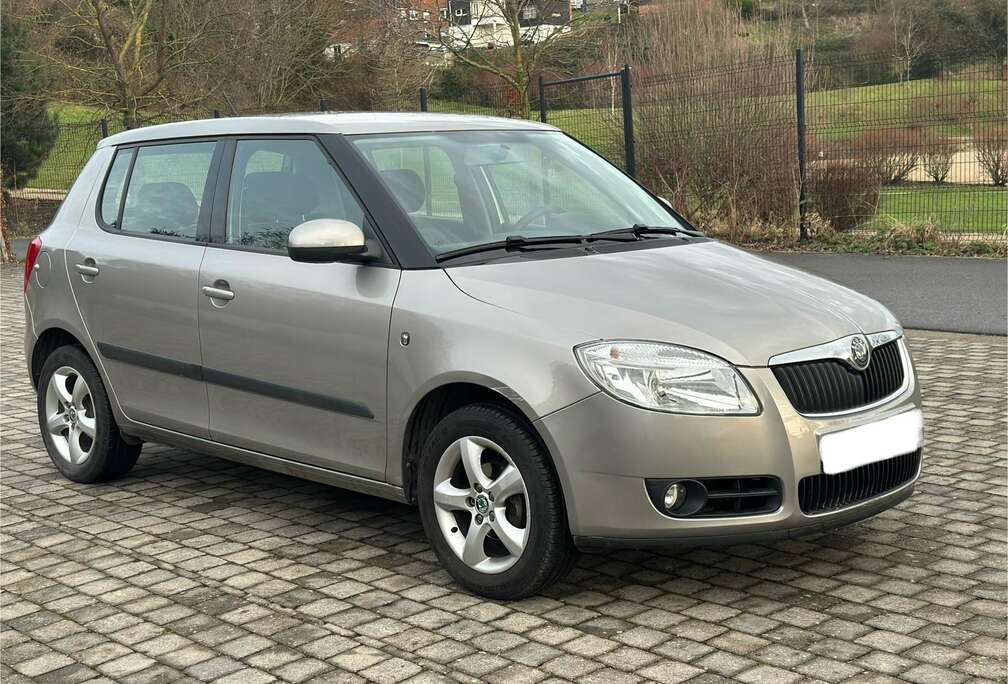 Skoda 1.2i* 22,000kms * 1er Propriétaire * Neuve