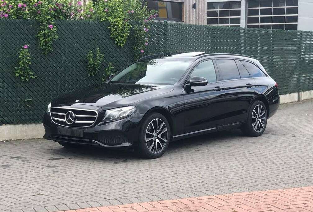 Mercedes-Benz d T 4MATIC - AVANTGARDE - DISTRONIC - NIGHT - Schu