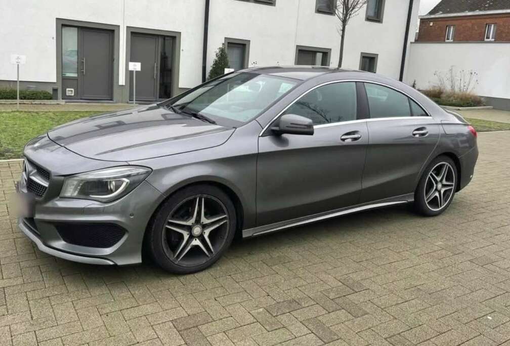 Mercedes-Benz CLA 180