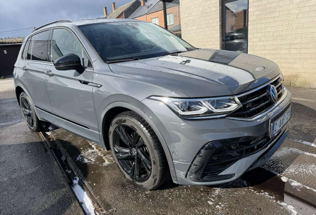 Volkswagen Tiguan 2.0 TDI SCR R-Line/Caméra 360/Toit Pano..