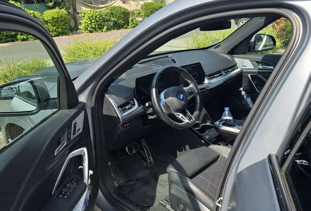 BMW PHEV 1.5iA xDrive25e (180 kW)