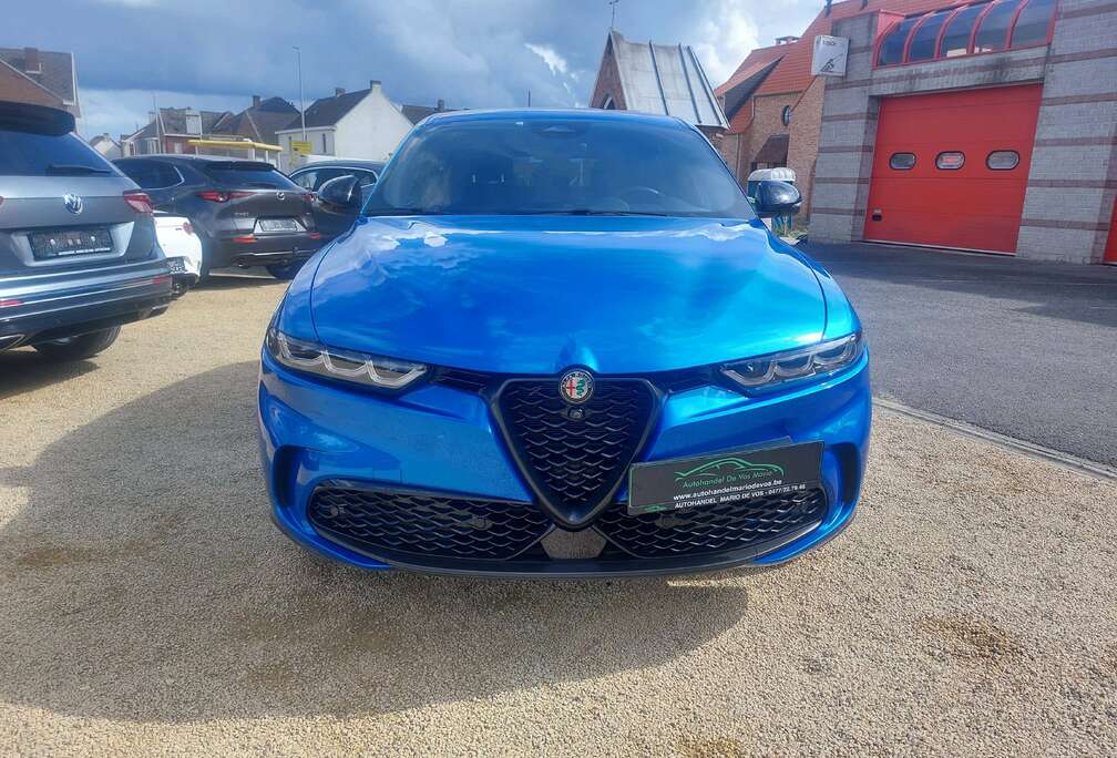 Alfa Romeo Tonale MHEV 1.5 Veloce (160 pK) * 33.920KM * 20inch velgen * NIEUWSTAAT