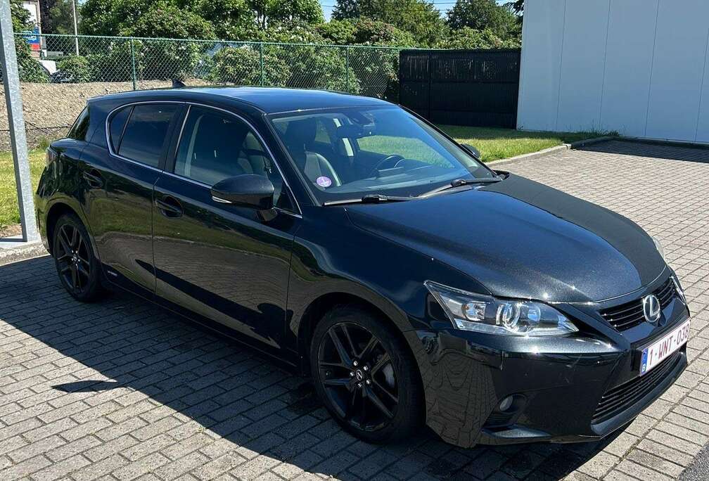 Lexus 1.8i E-CVT