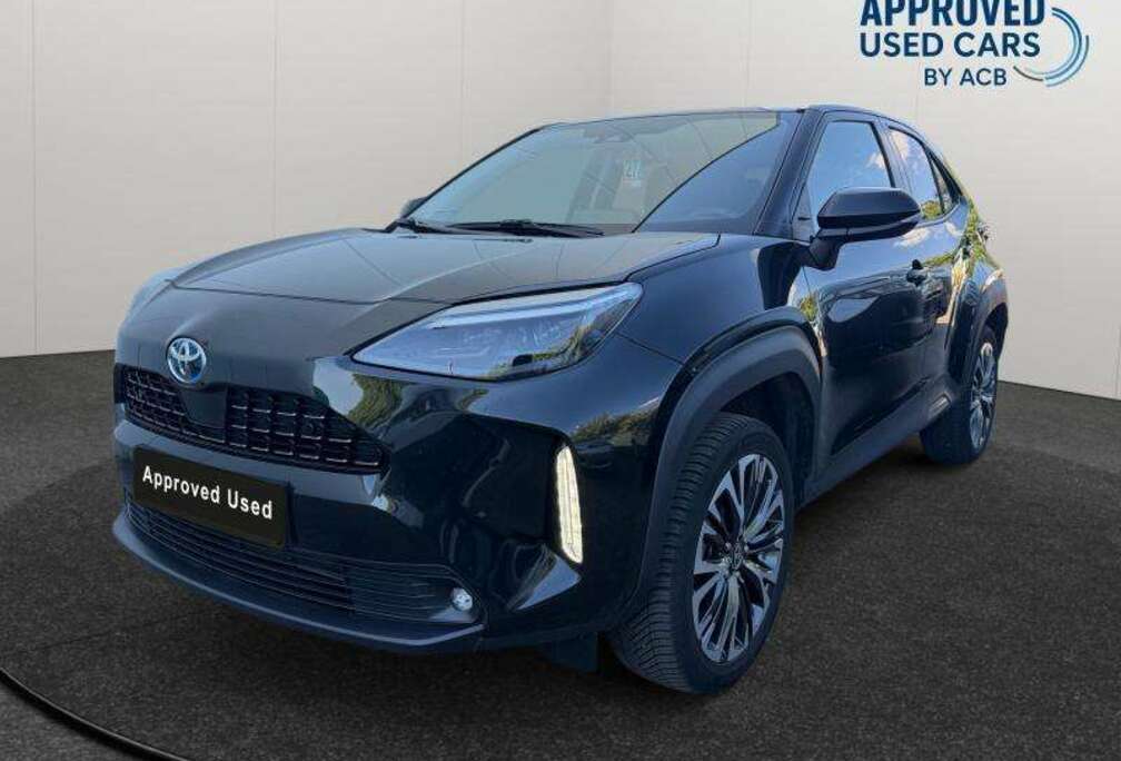 Toyota 1.5 Hybrid  CVT ELEGANT