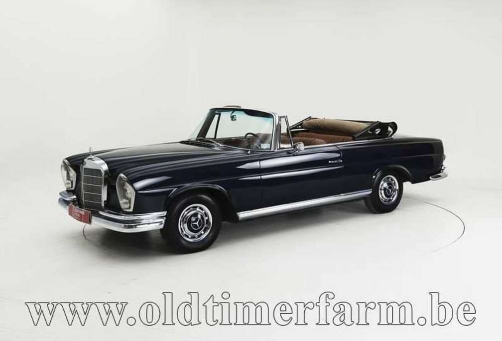 Mercedes-Benz SE Cabriolet \'64 CH7348