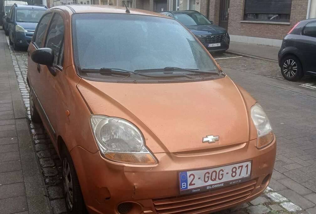 Chevrolet 1.0i Style