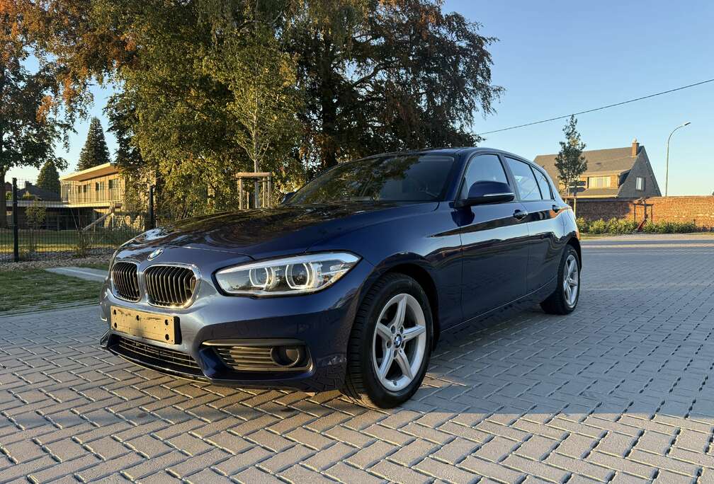 BMW 118iA *BOITE AUTO*LED*CUIR*PARK ASSIT