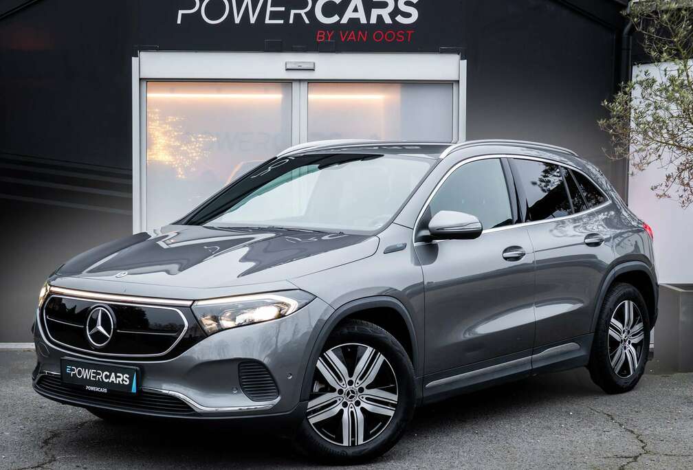 Mercedes-Benz Electric Art  Camera  CC  LED  Advanced