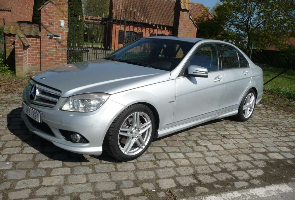 Mercedes-Benz C 220 CDI Avantgarde (EURO 4)