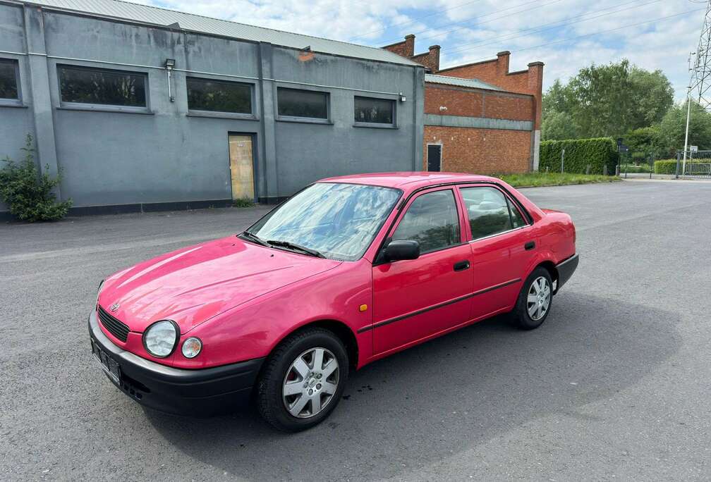 Toyota 1.3i Linea Terra Sarkozy