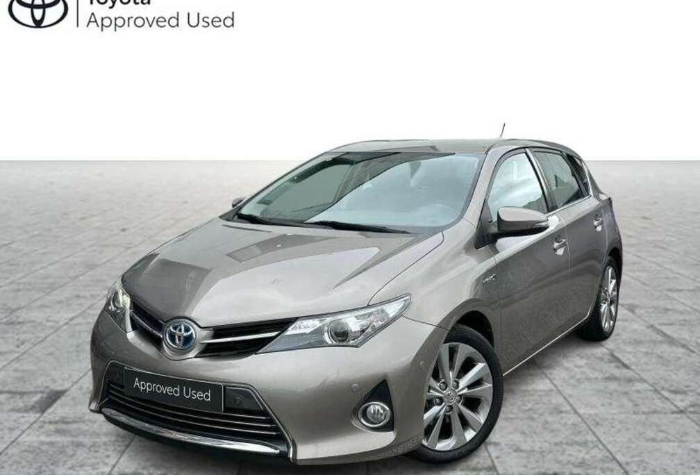 Toyota Lounge