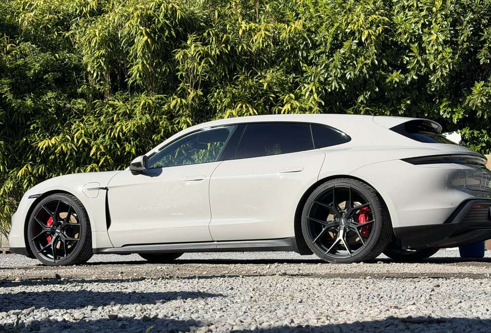 Porsche Sport Turismo 93.4 kWh 4S