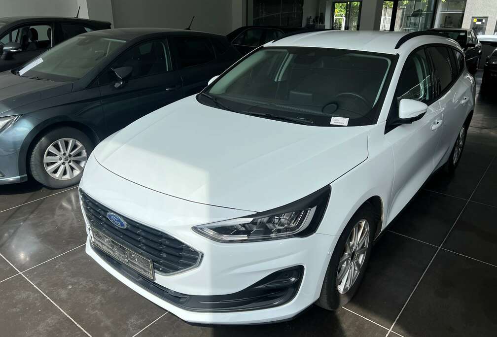 Ford Focus Clipper connected 1.5 EcoBlue 6900 EURO NETTO EXPORT !