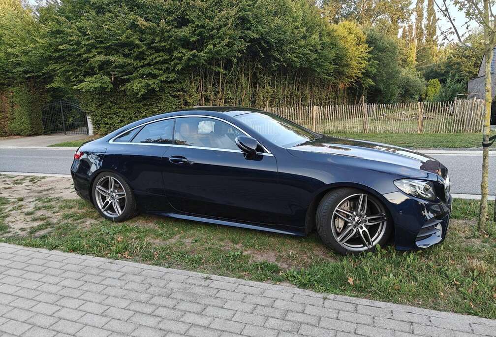 Mercedes-Benz d Coupe 9G-TRONIC AMG Line