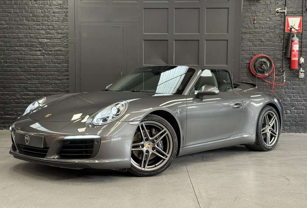 Porsche 911 Carrera Cabriolet PDK